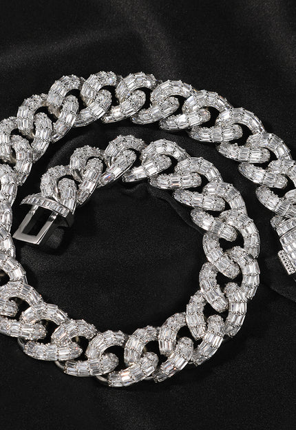 <strong>REGULAR JACKET</strong> - few sizes back in stock. Get it while it lasts. X C|S