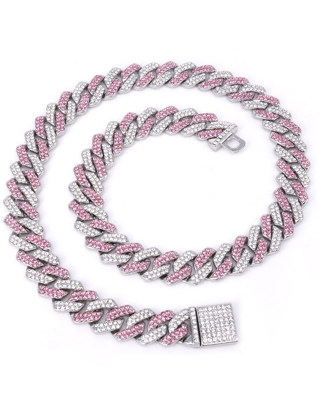 Mens Alloy Necklace With A Hinged Clasp And A Diamond-Patterned Powder-Blue Diamond Pendant