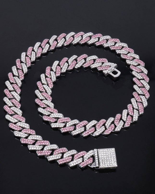 Mens Alloy Necklace With A Hinged Clasp And A Diamond-Patterned Powder-Blue Diamond Pendant