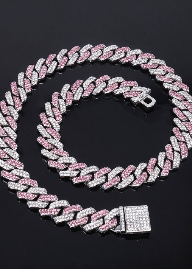 Mens Alloy Necklace With A Hinged Clasp And A Diamond-Patterned Powder-Blue Diamond Pendant